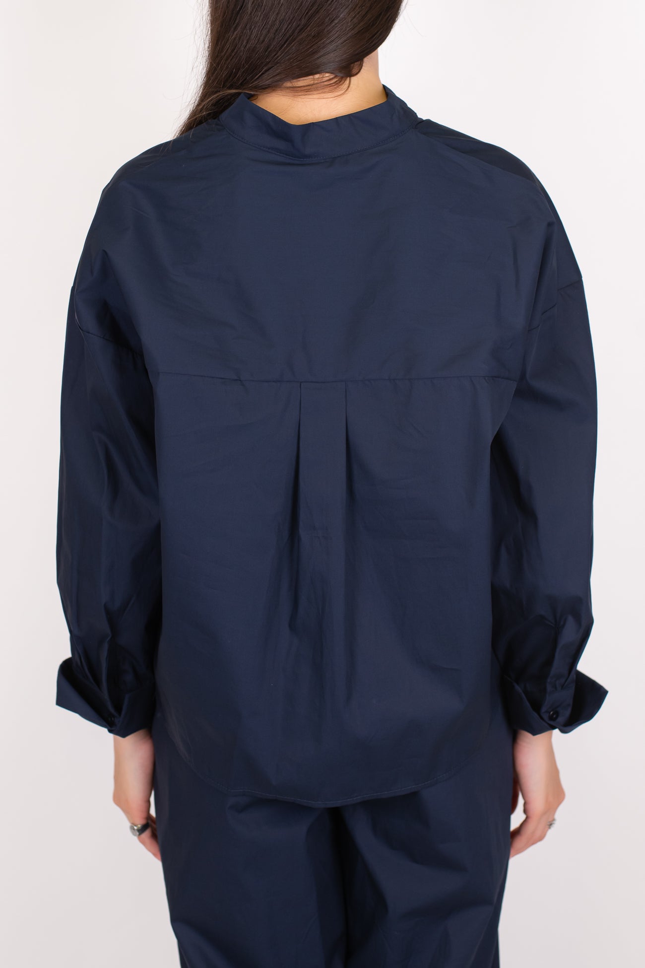 Tensione in - Camicia collo alla coreana in cotone tela paracadute