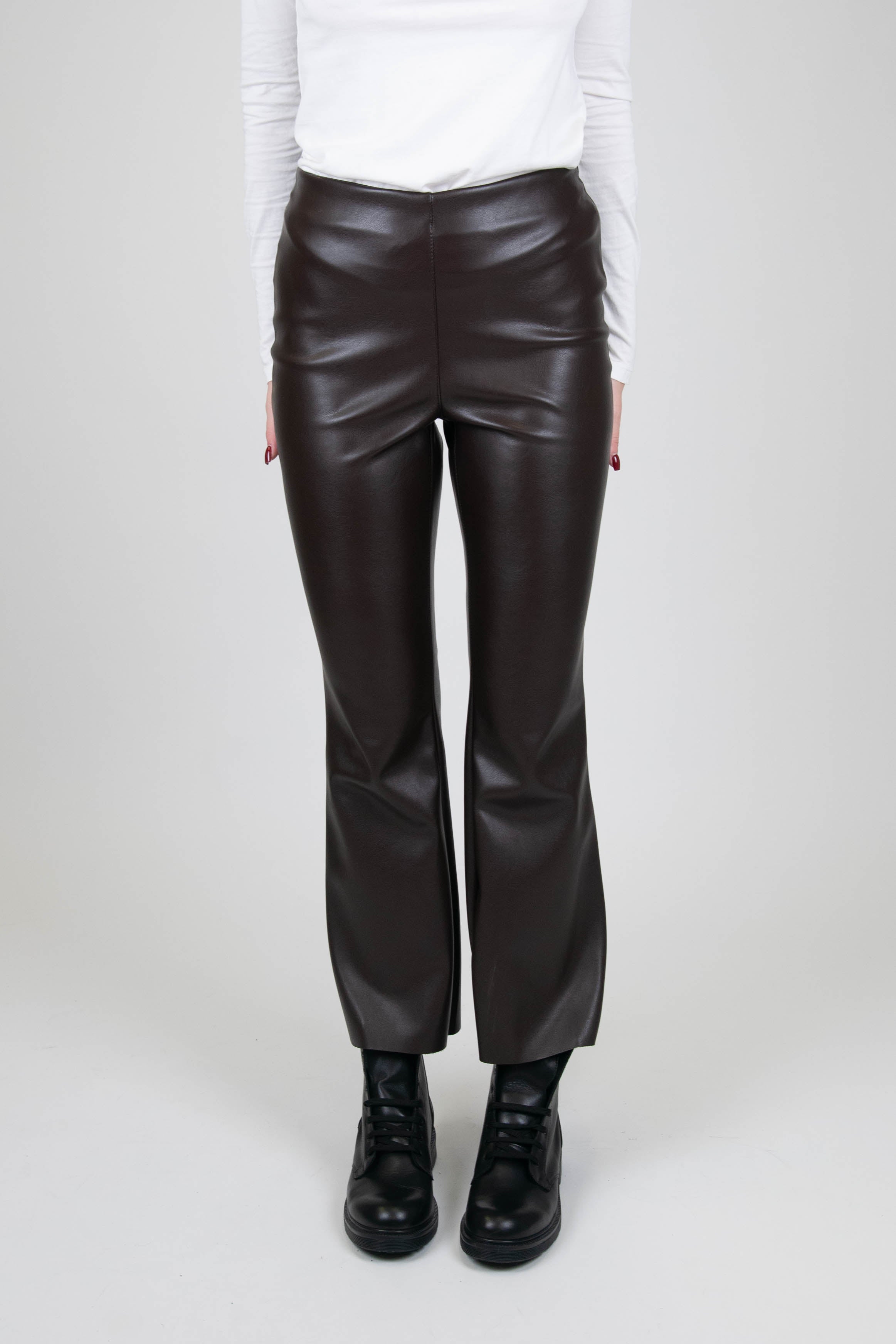 Tension in - Faux leather flared leggings