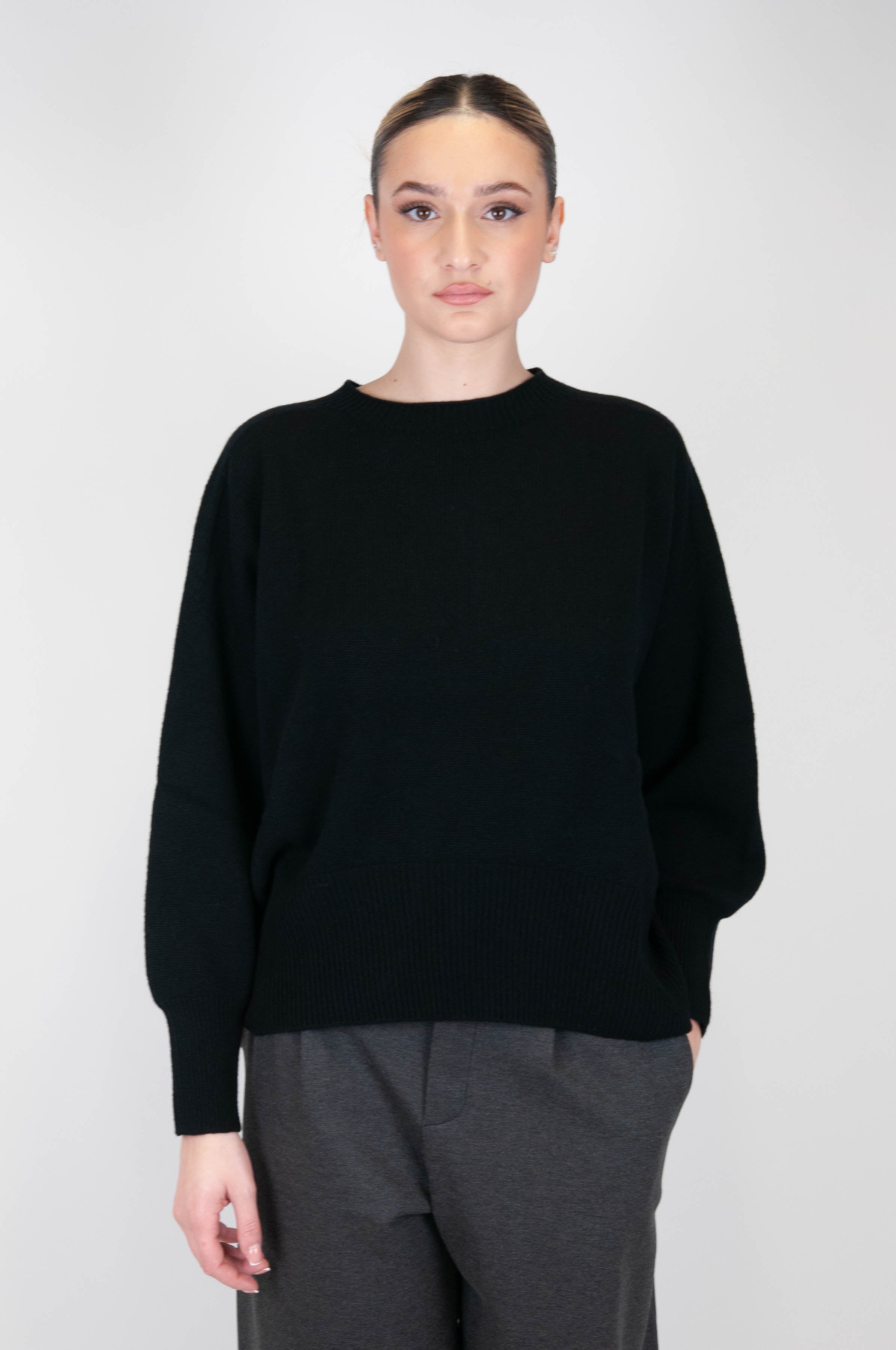 Tension in - Cashmere blend crew-neck sweater with rounded hem