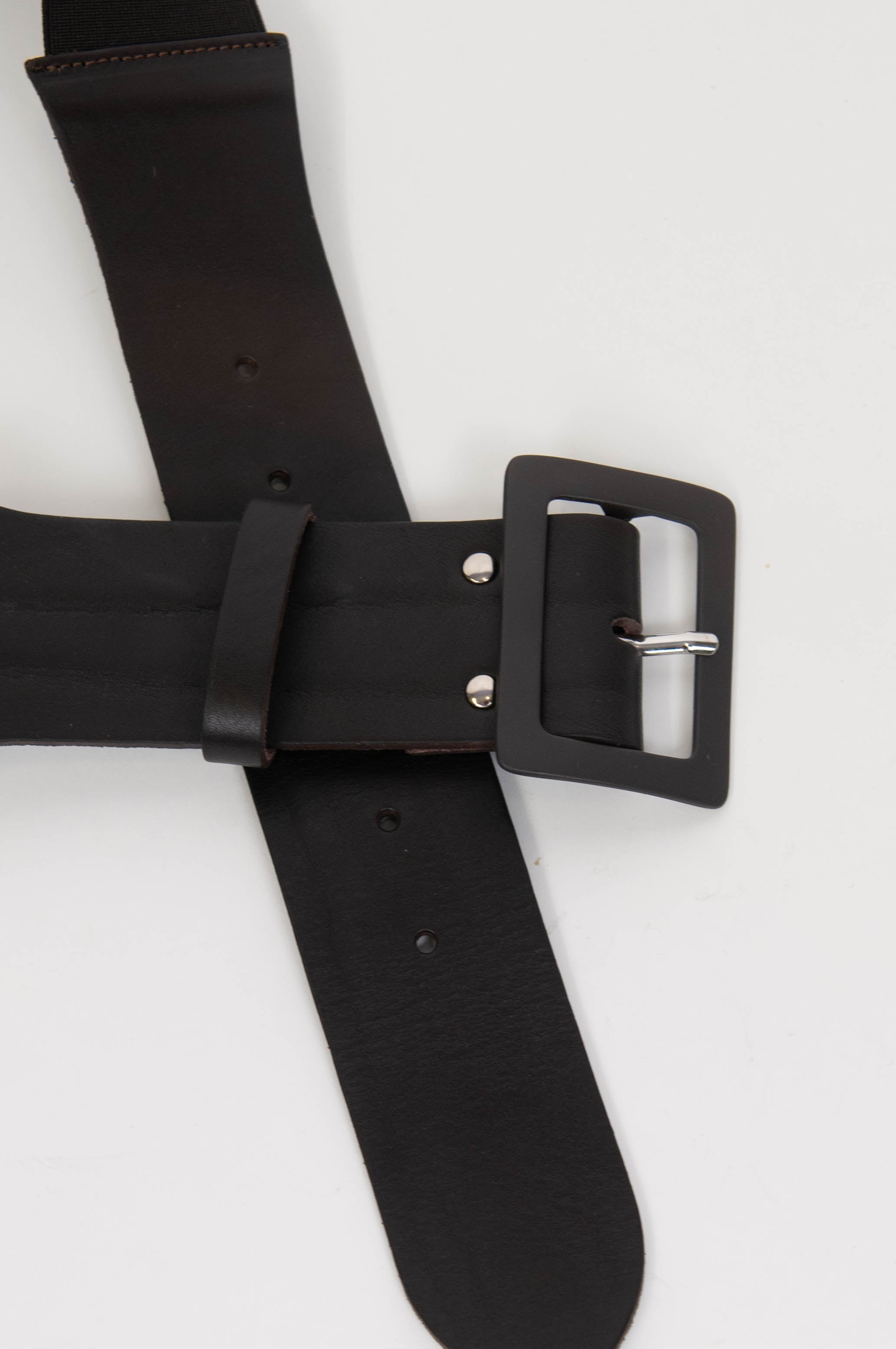 Tensione in - Cintura in vera pelle Made in Italy con fibbia in metallo colorato