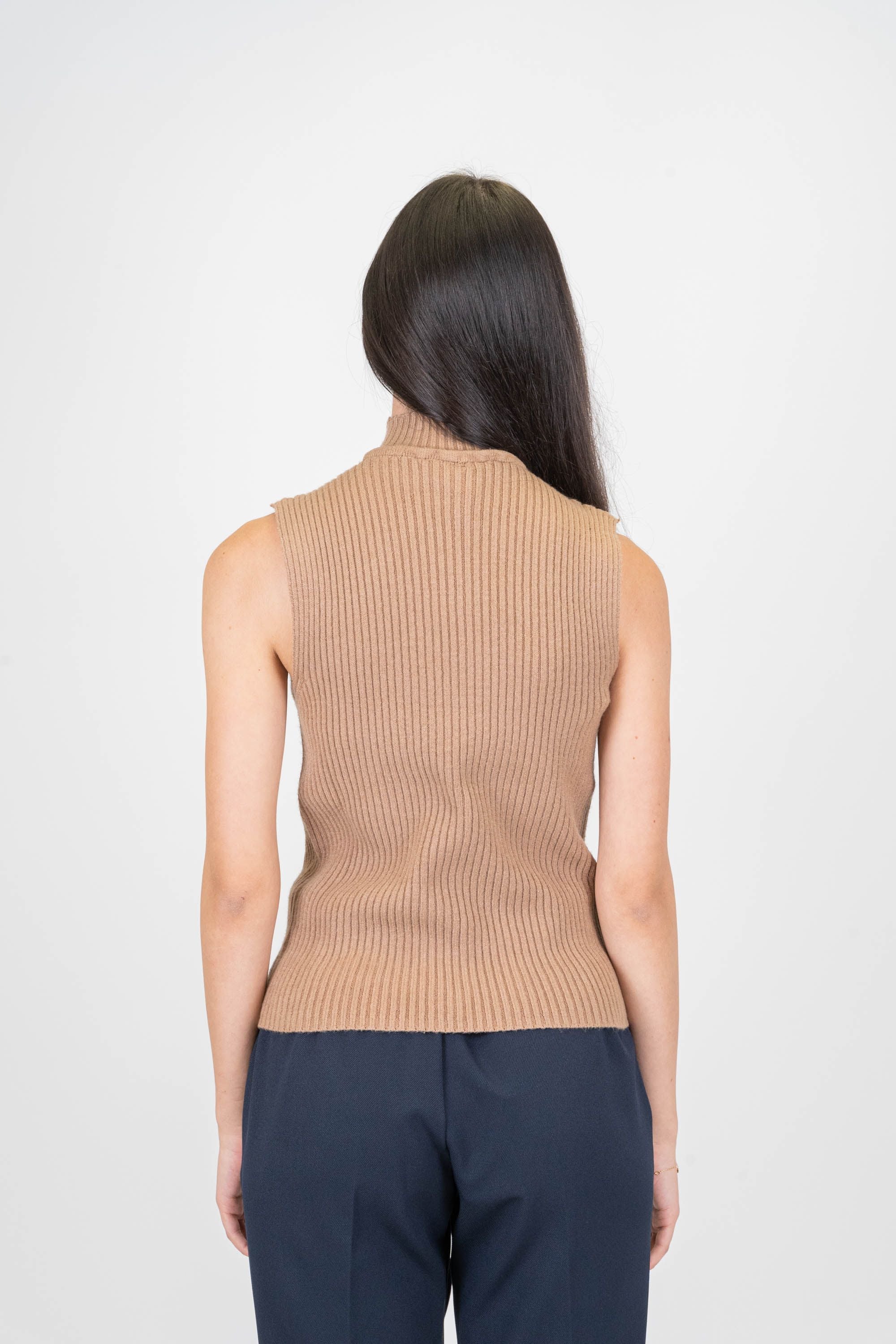 Tension in - Turtleneck with ribbed armholes