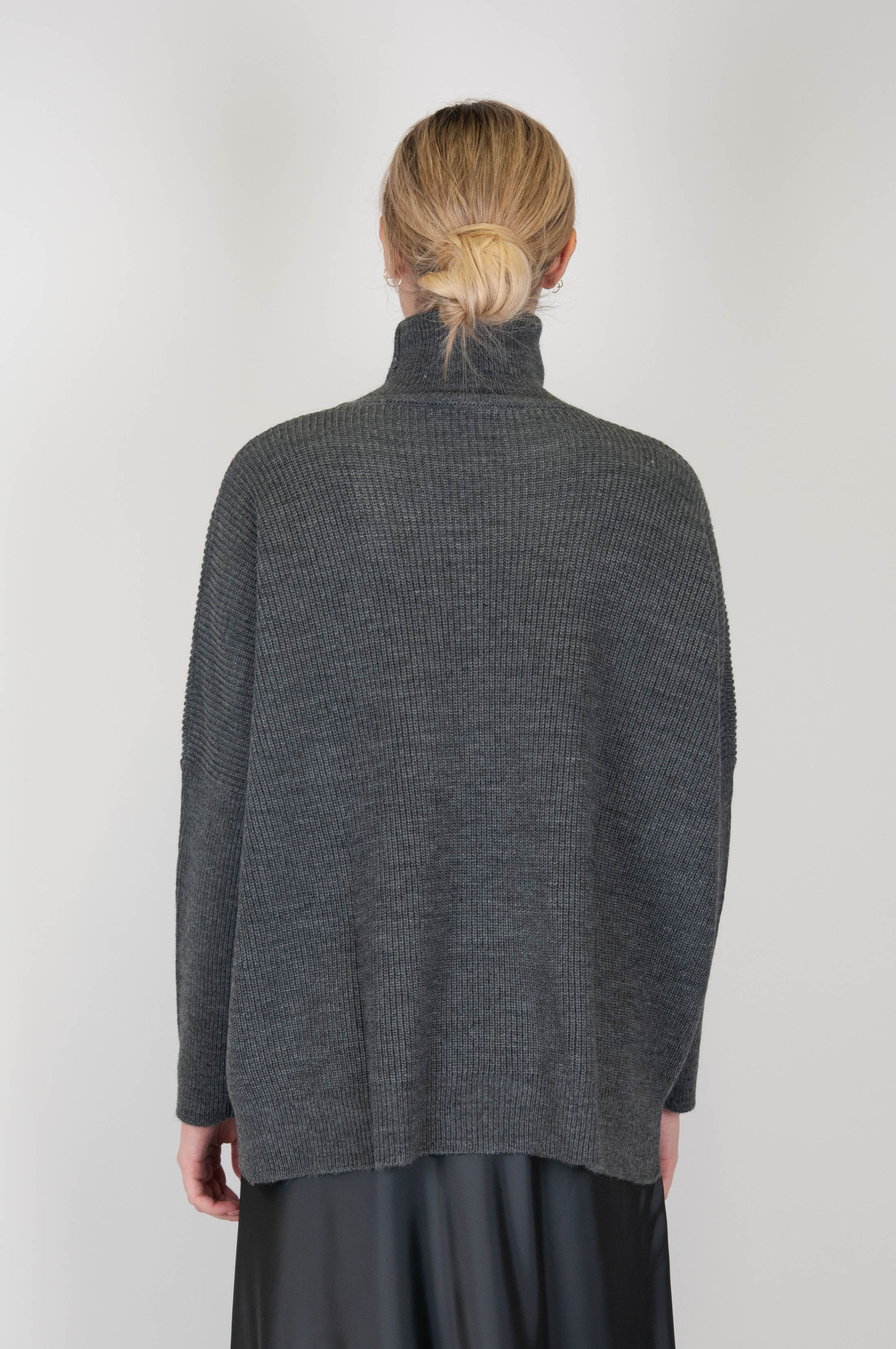 Tension in - Ribbed wool blend turtleneck