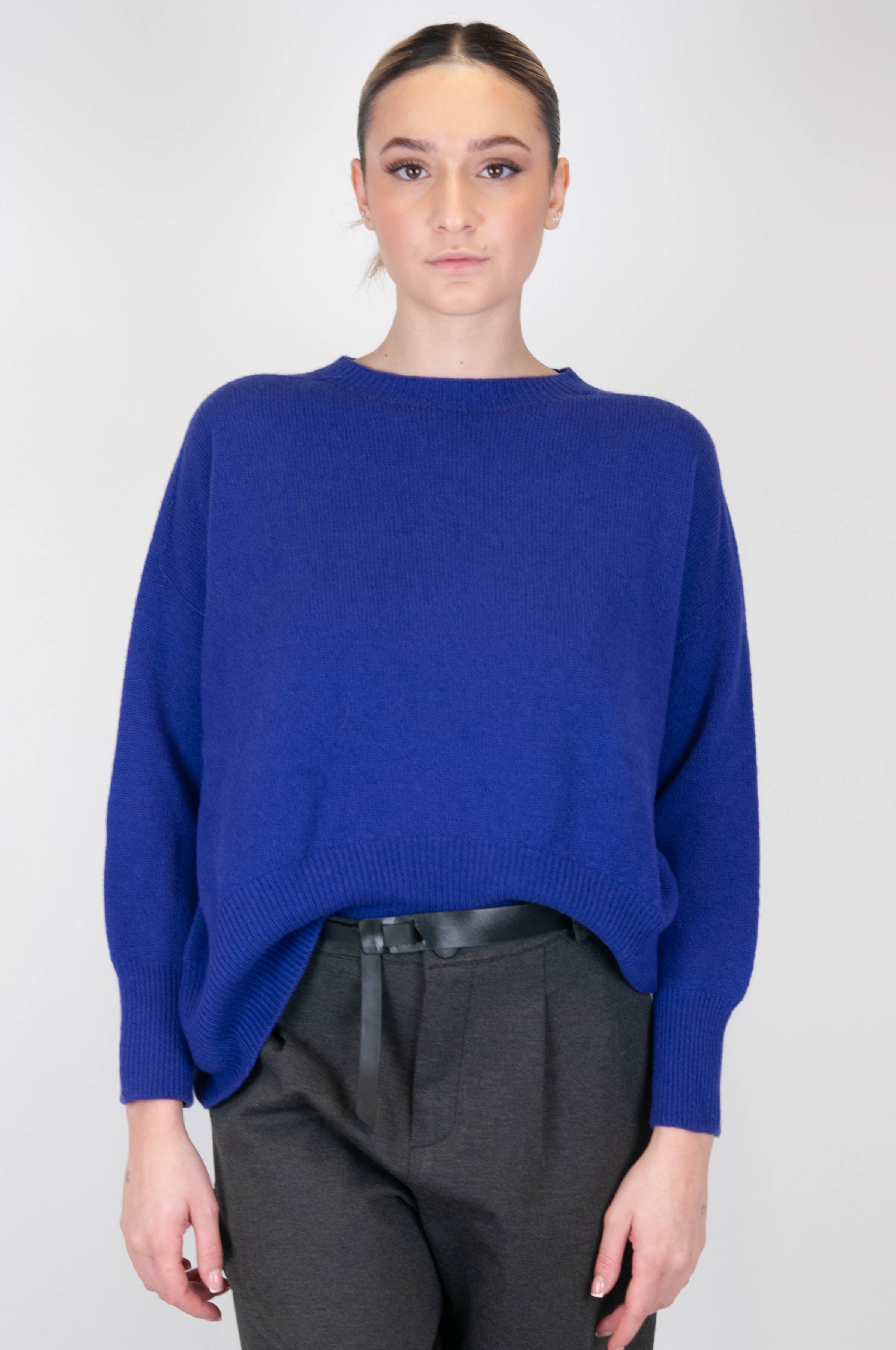 Tension in - Cashmere blend crew-neck sweater with rounded hem