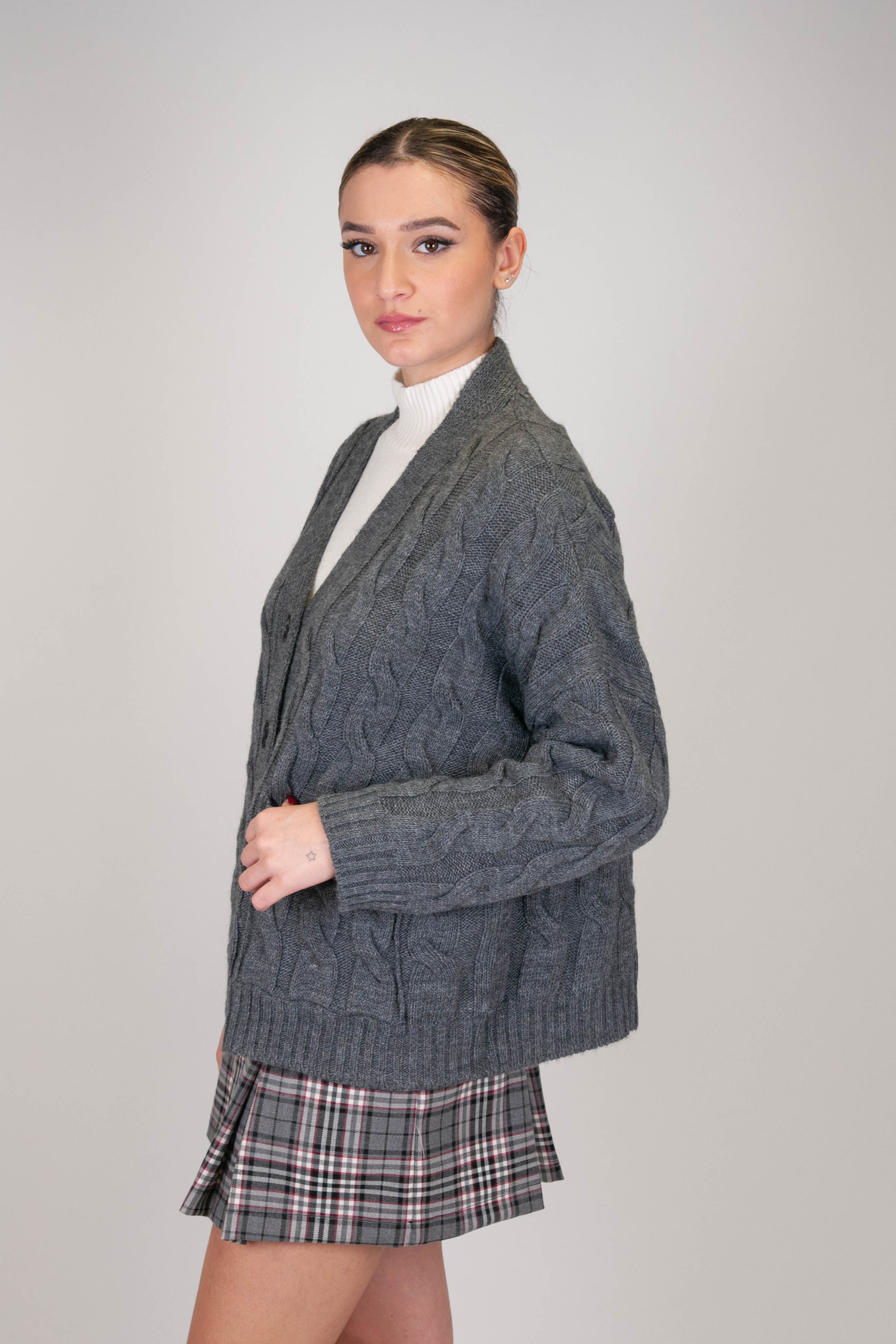 Tension in - Oversized cardigan with cables in wool blend