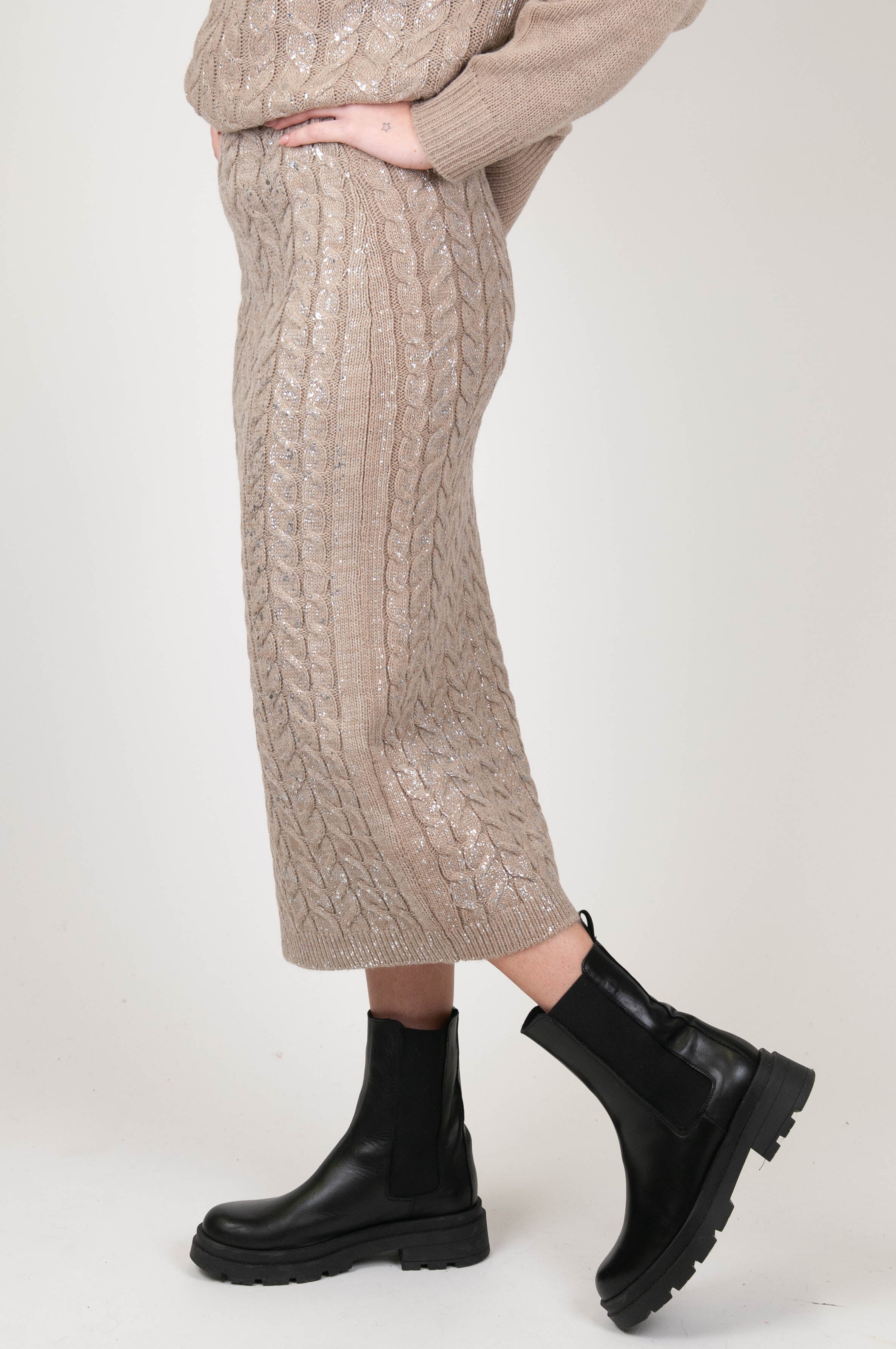 Motel - Wool blend pencil skirt with coated effect braids