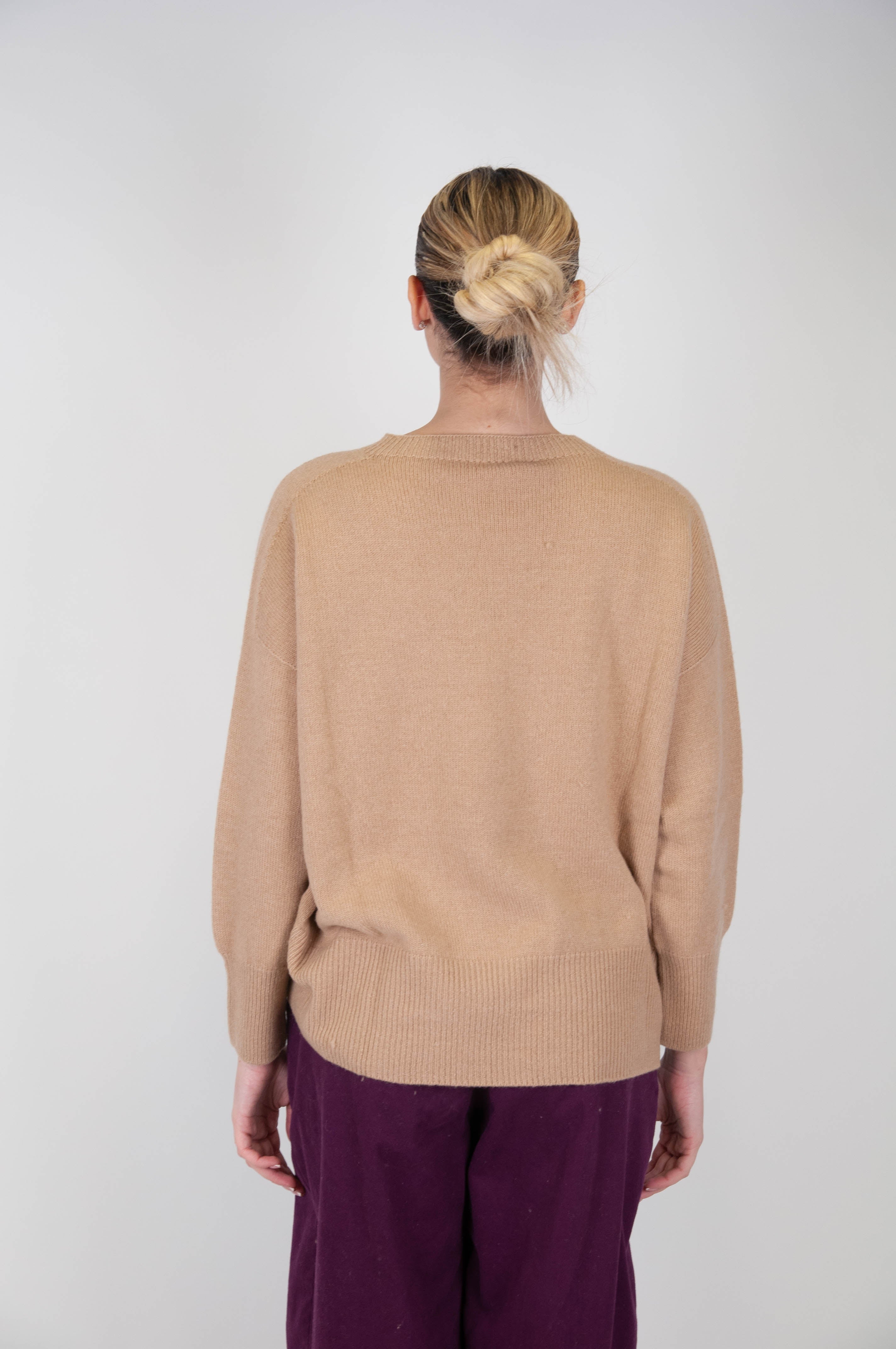 Tension in - Cashmere blend crew-neck sweater with rounded hem