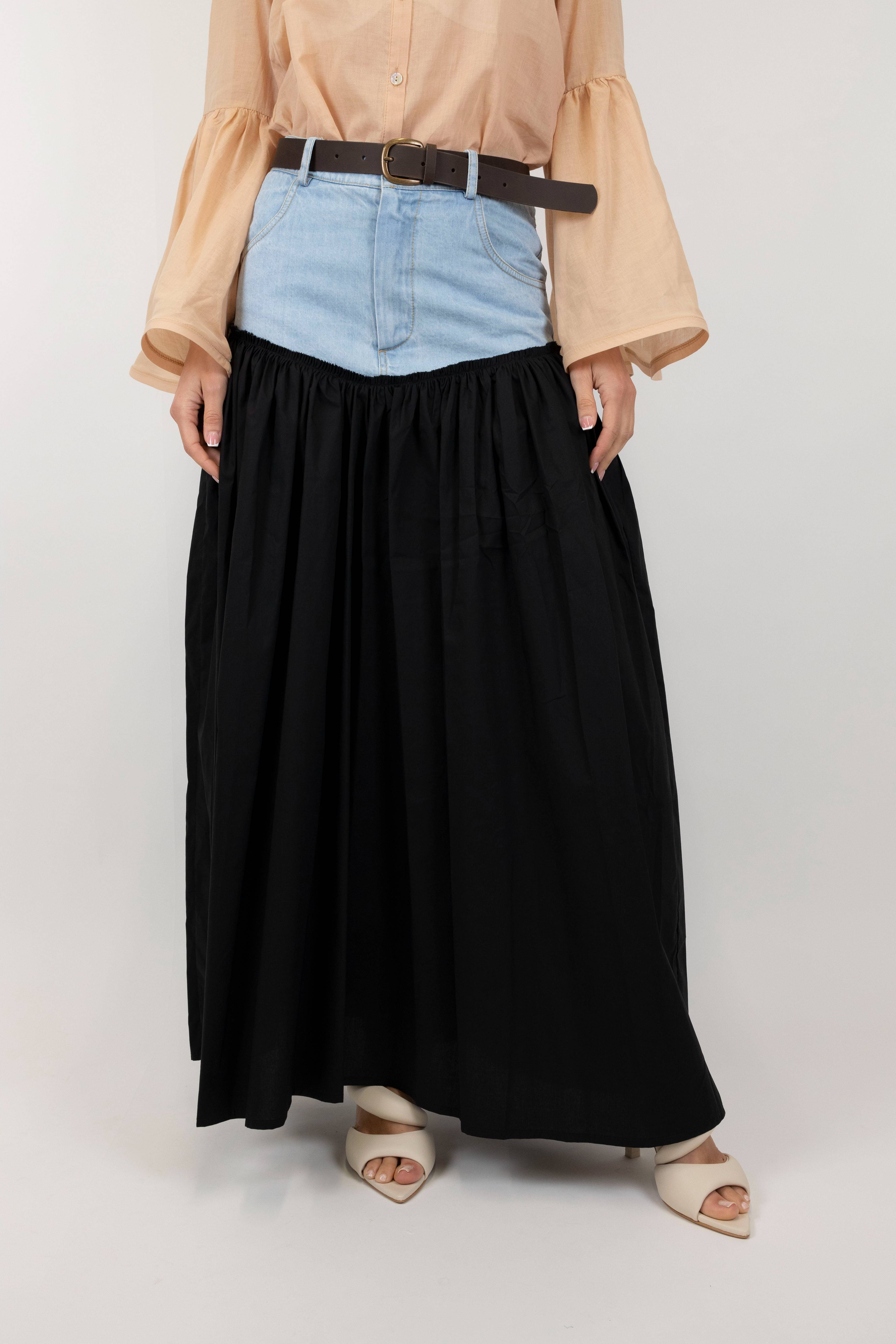 Tension in - Double fabric skirt