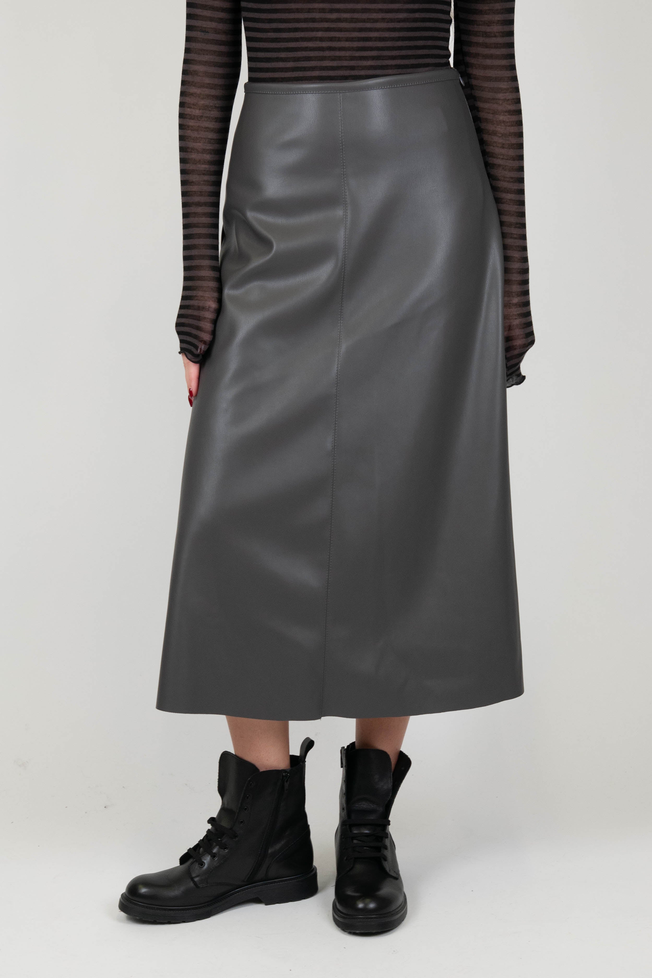 Tension in - Flared faux leather skirt