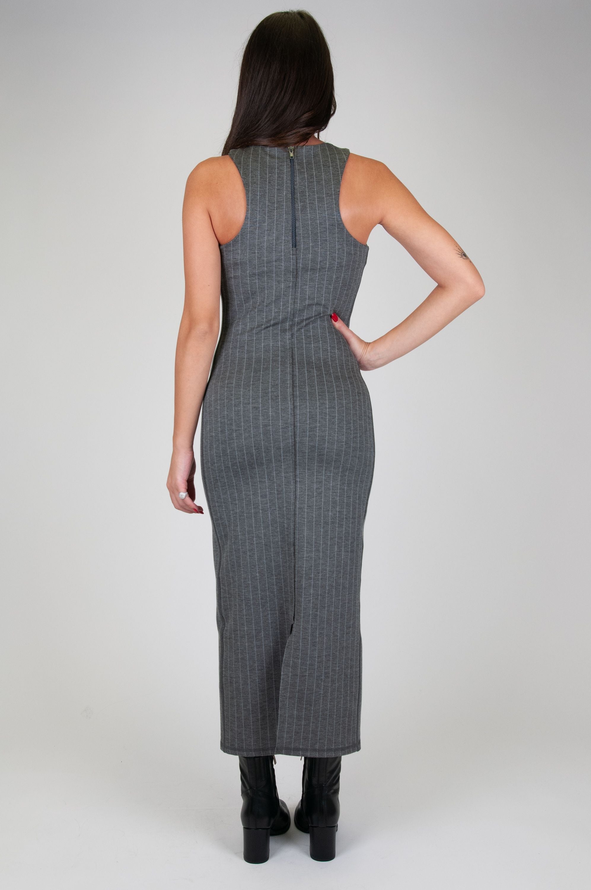 Tension in - Long pinstriped dress with armholes