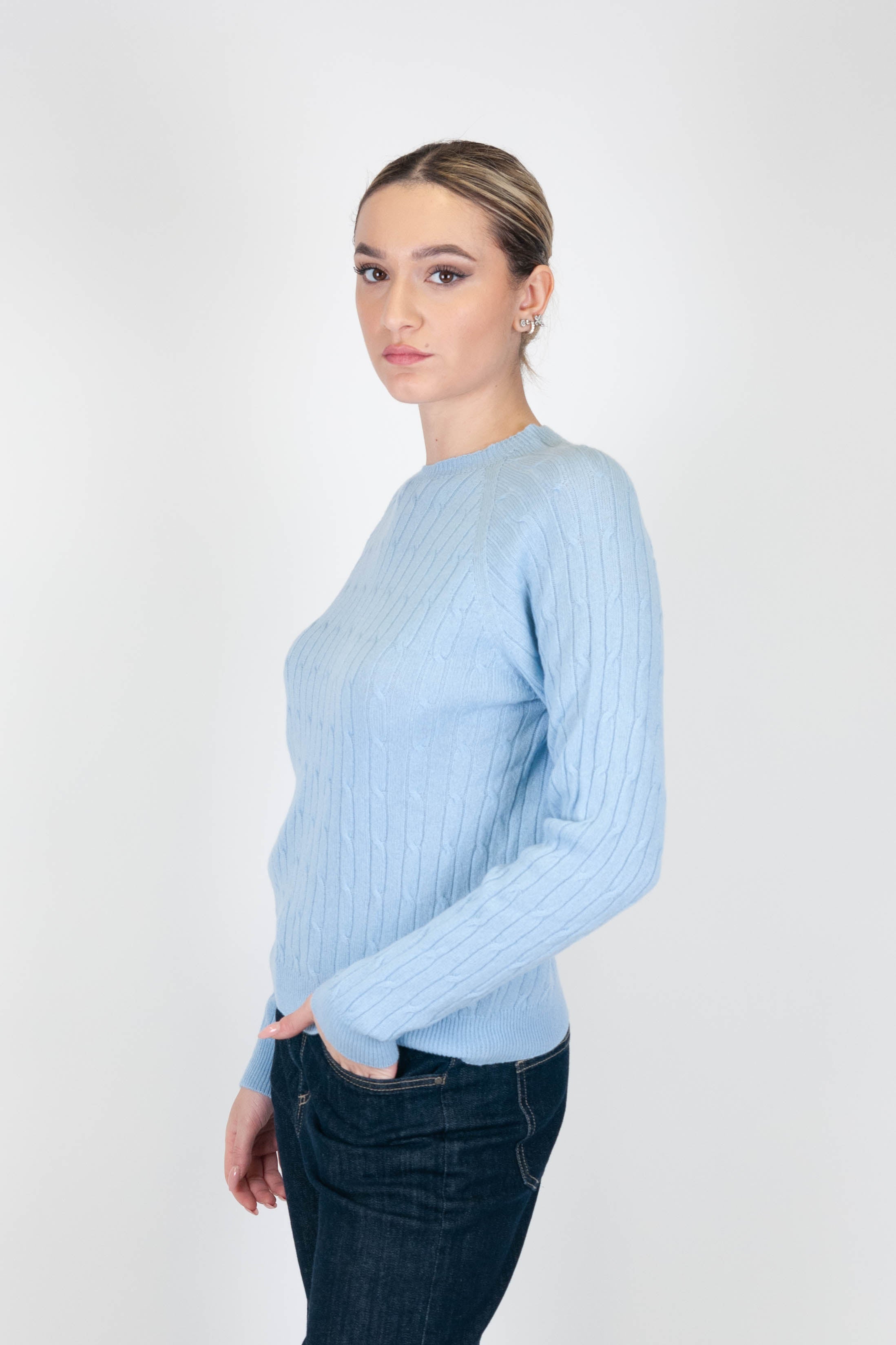 Motel - Crewneck sweater with cables in 100% pure cashmere