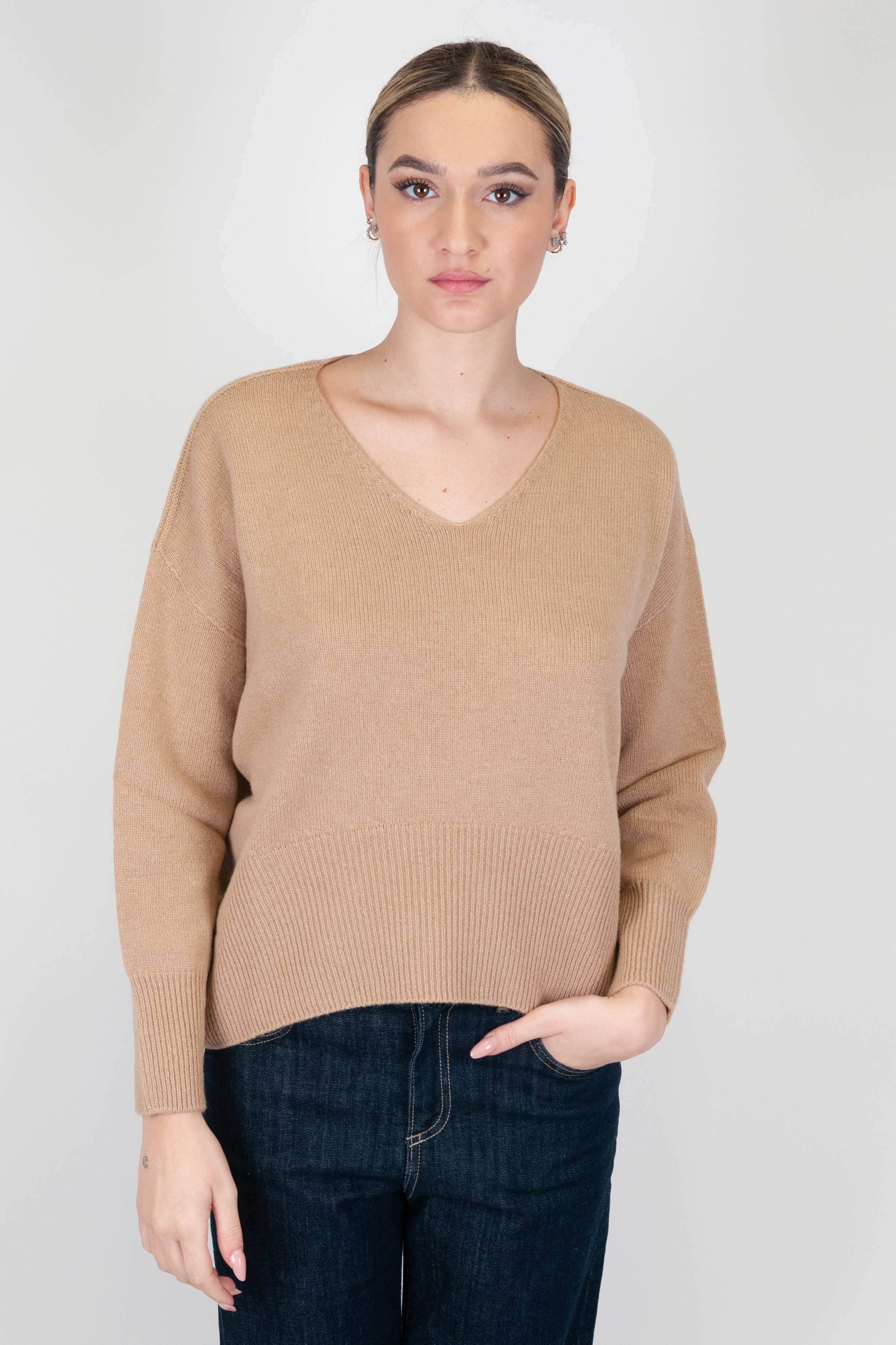 Tension in - V-neck sweater in cashmere blend