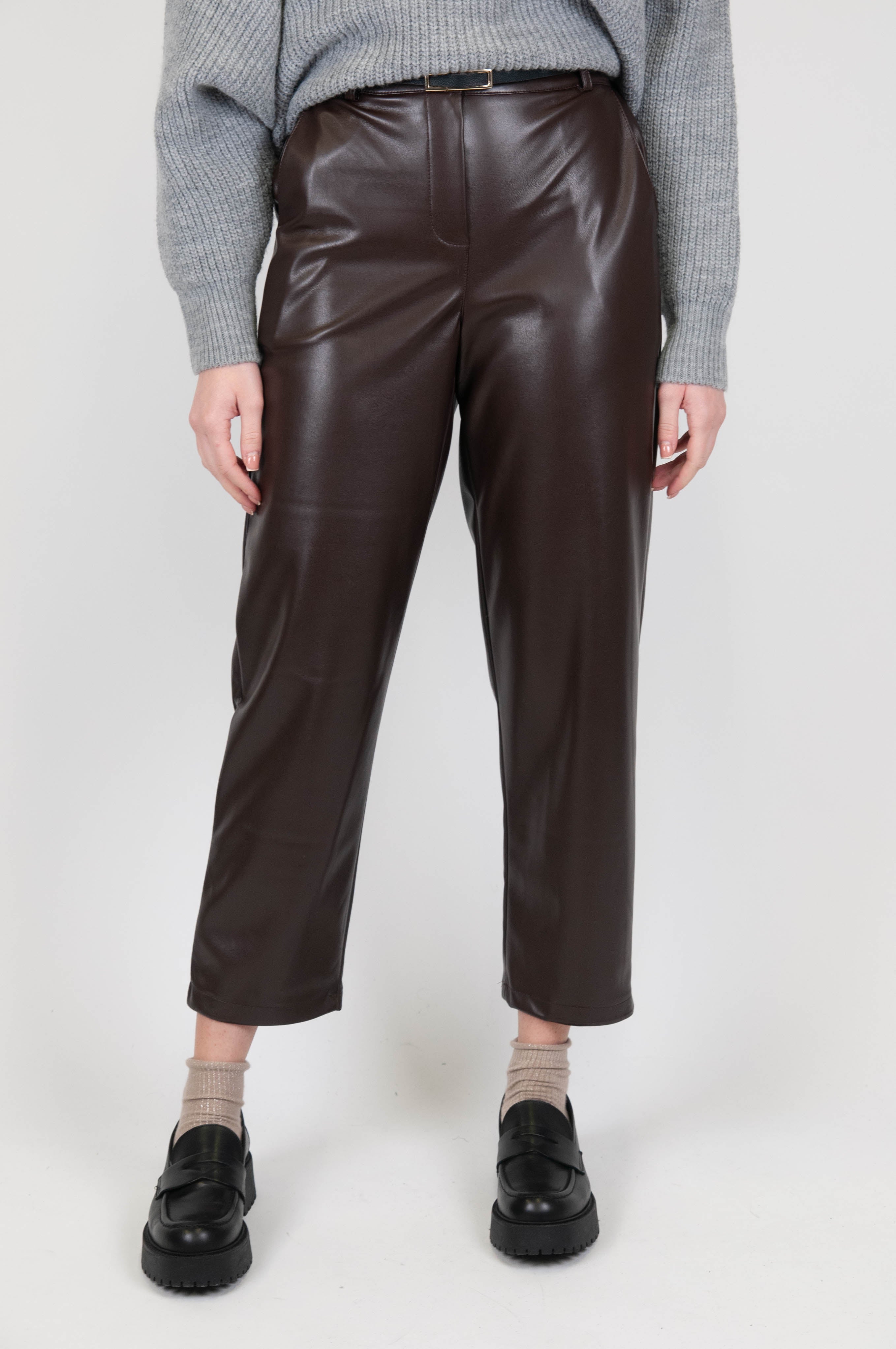 Tension in - Regular eco-leather trousers