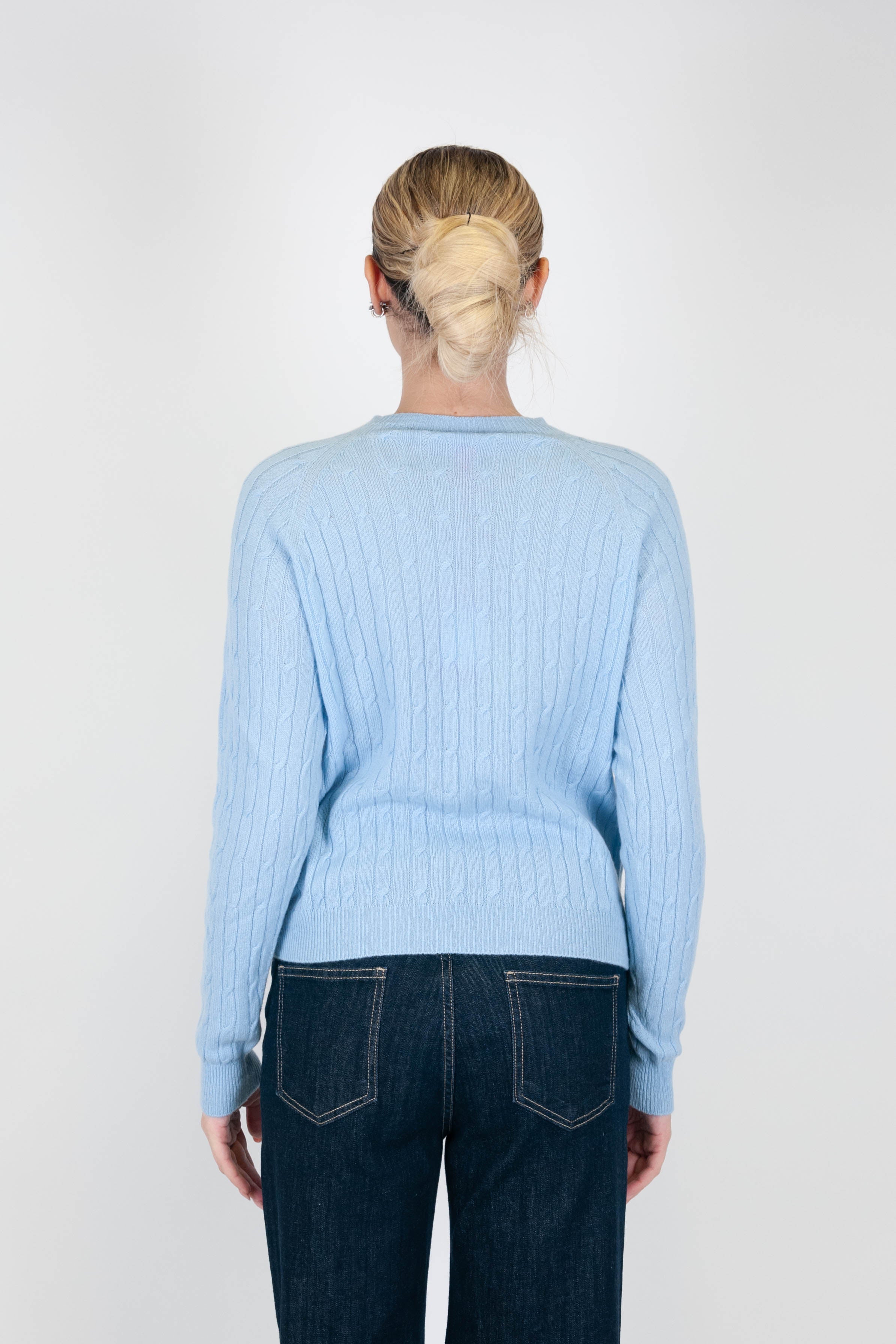 Motel - Crewneck sweater with cables in 100% pure cashmere