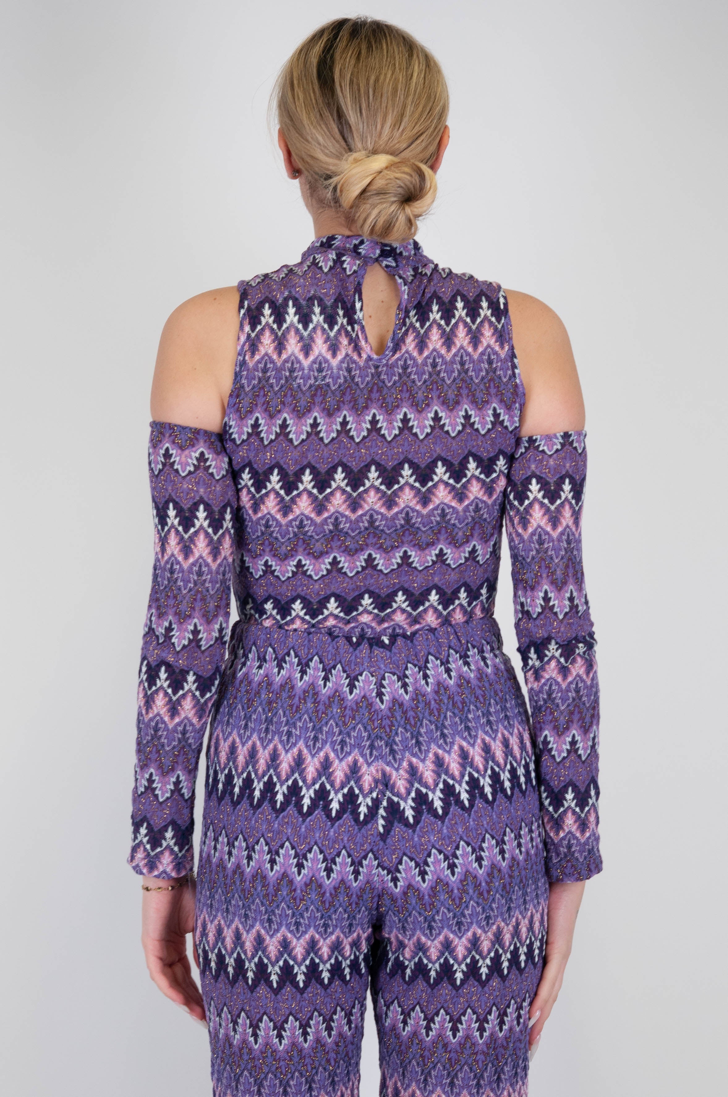 Haveone - Zig zag patterned top with open shoulder