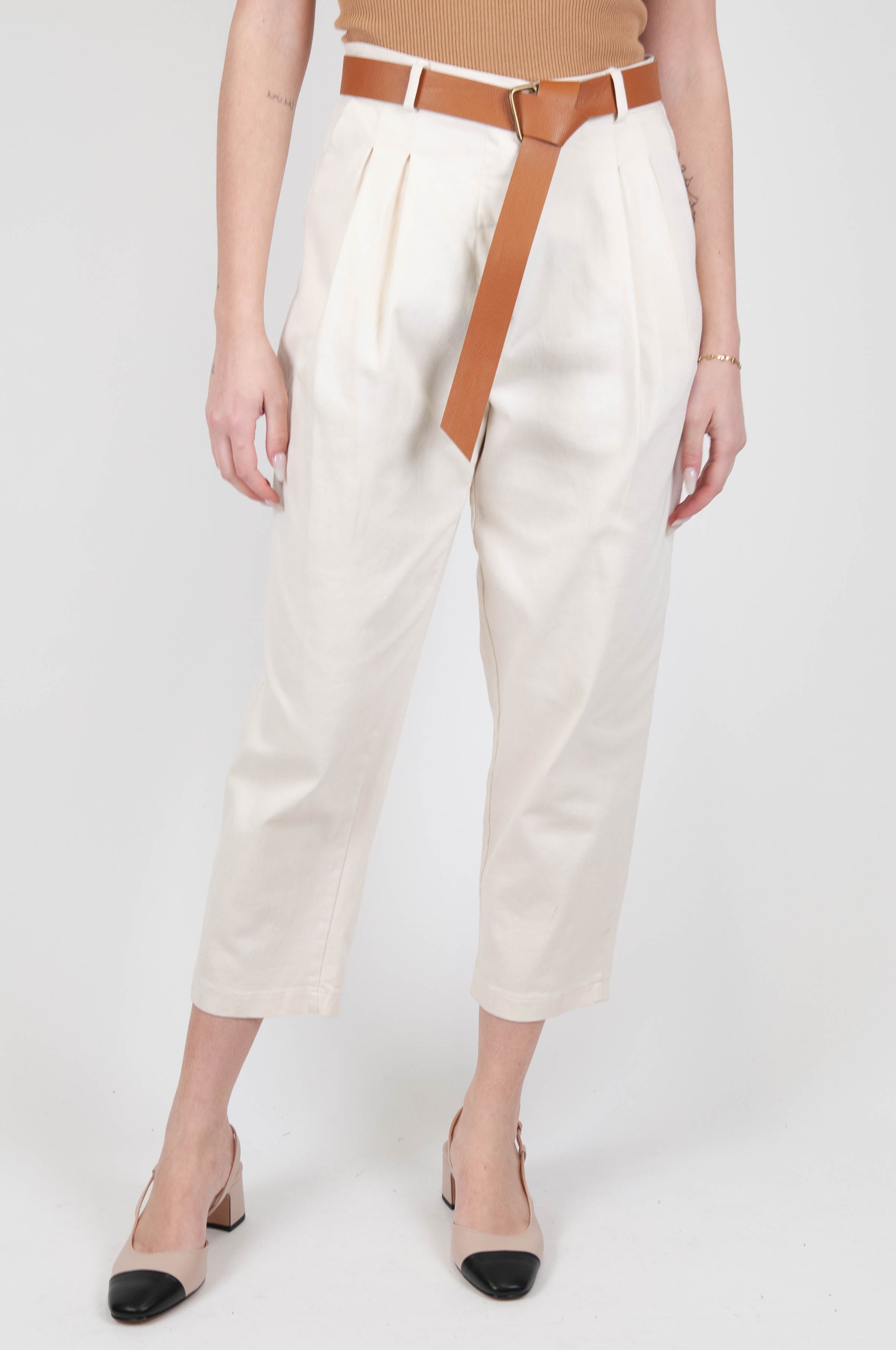 Haveone - Regular trousers with pleats