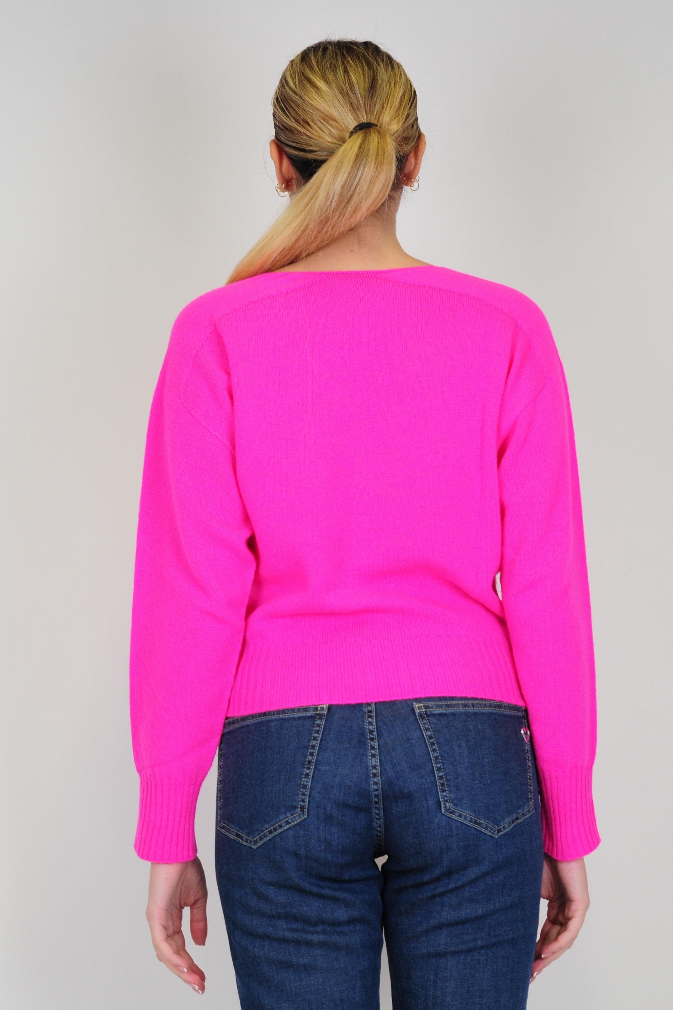 Tensione in - Maglia con scollo a V in misto cashmere