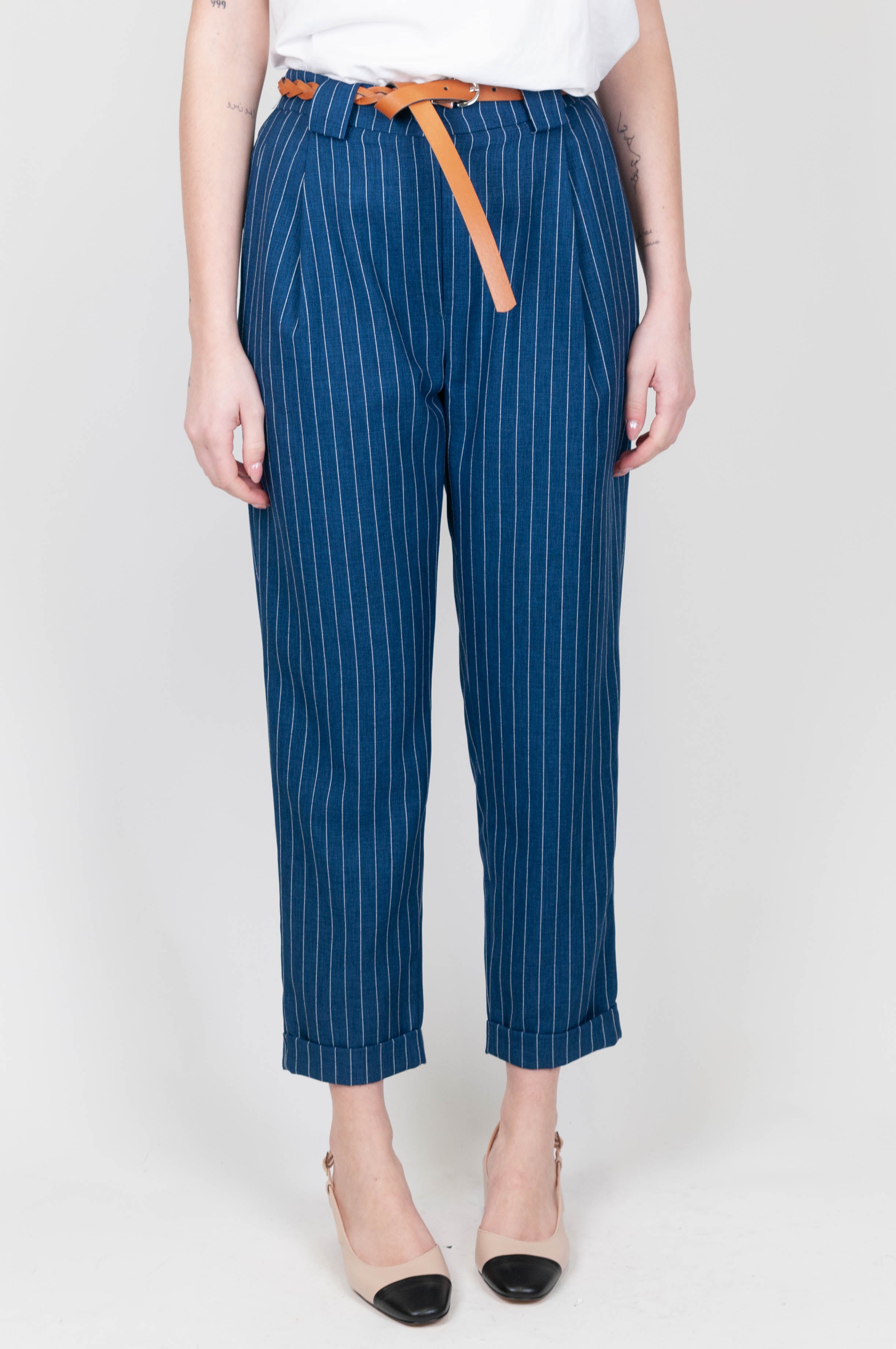 Motel - Regular pinstripe trousers with elastic on the back