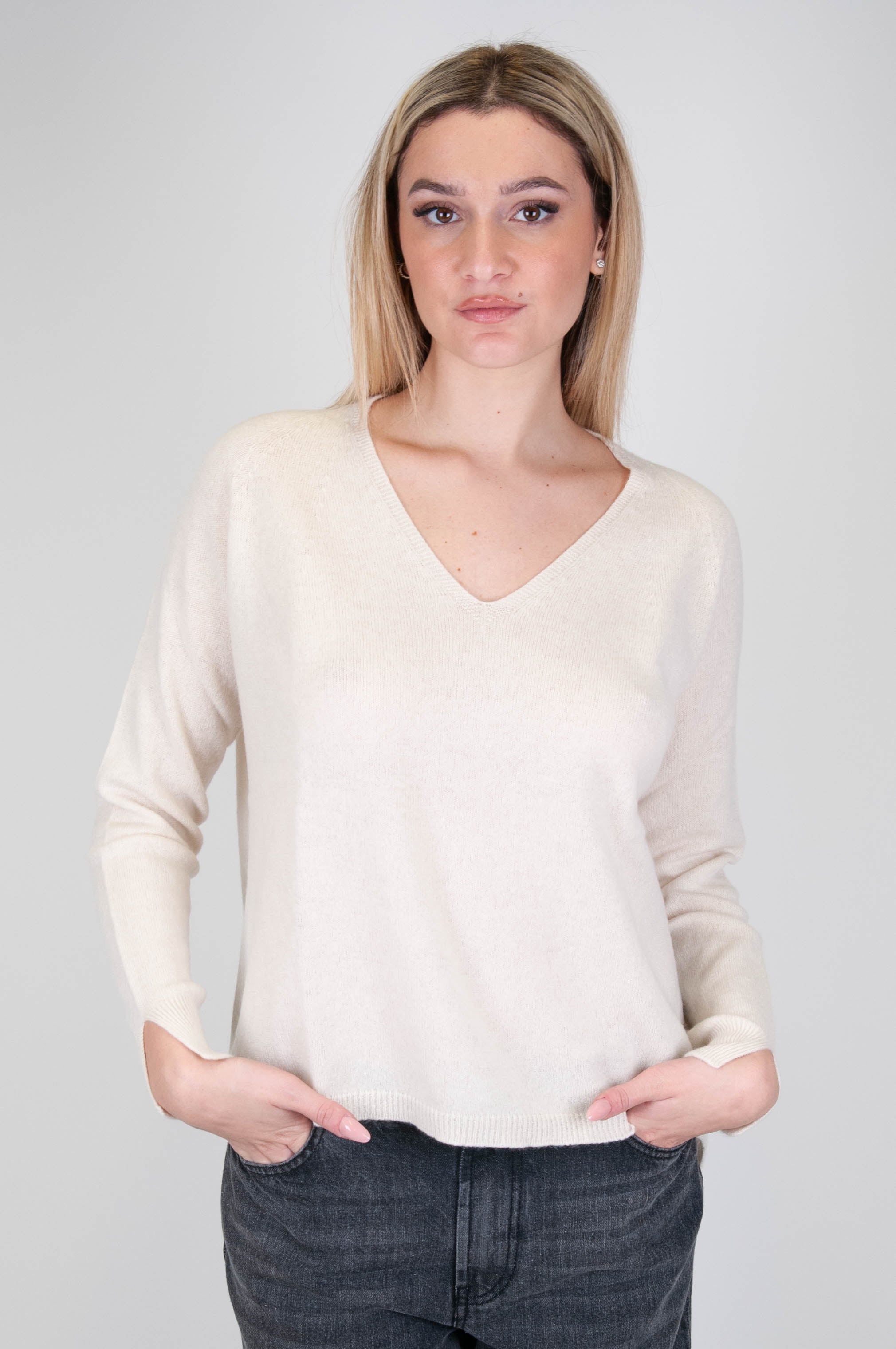 Motel - Maglia con scollo a V 100% in puro cashmere con spacchetti sui polsi